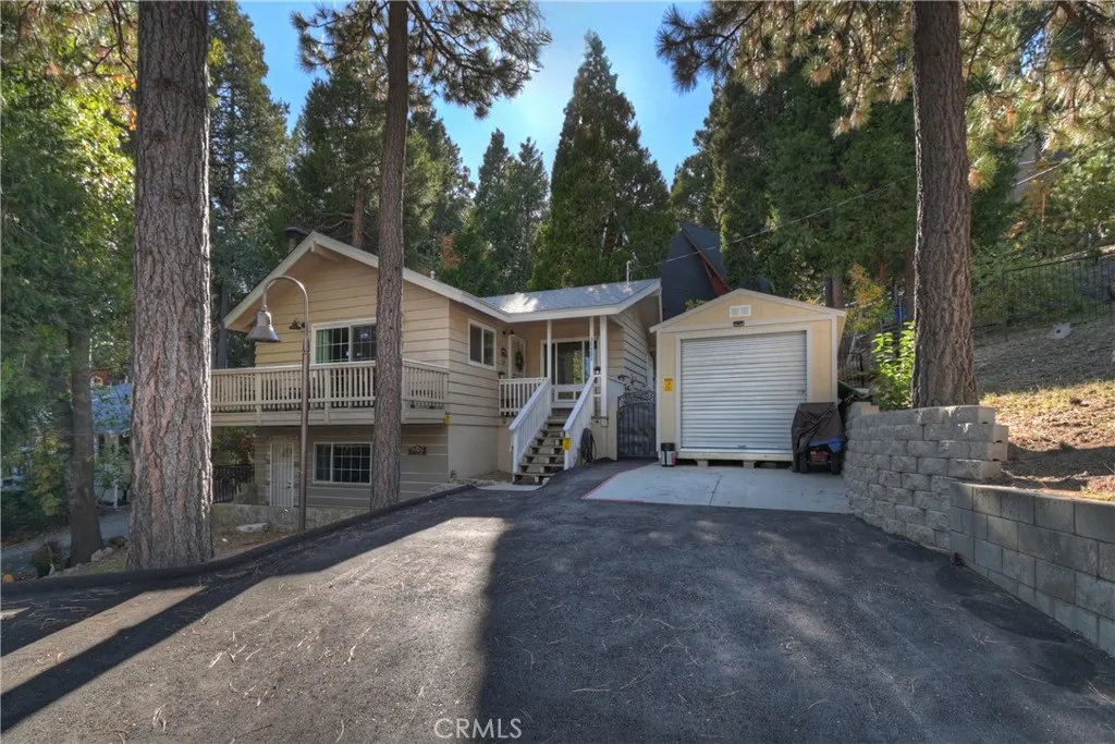31162 All View, Running Springs, California 92382 home-pic-1