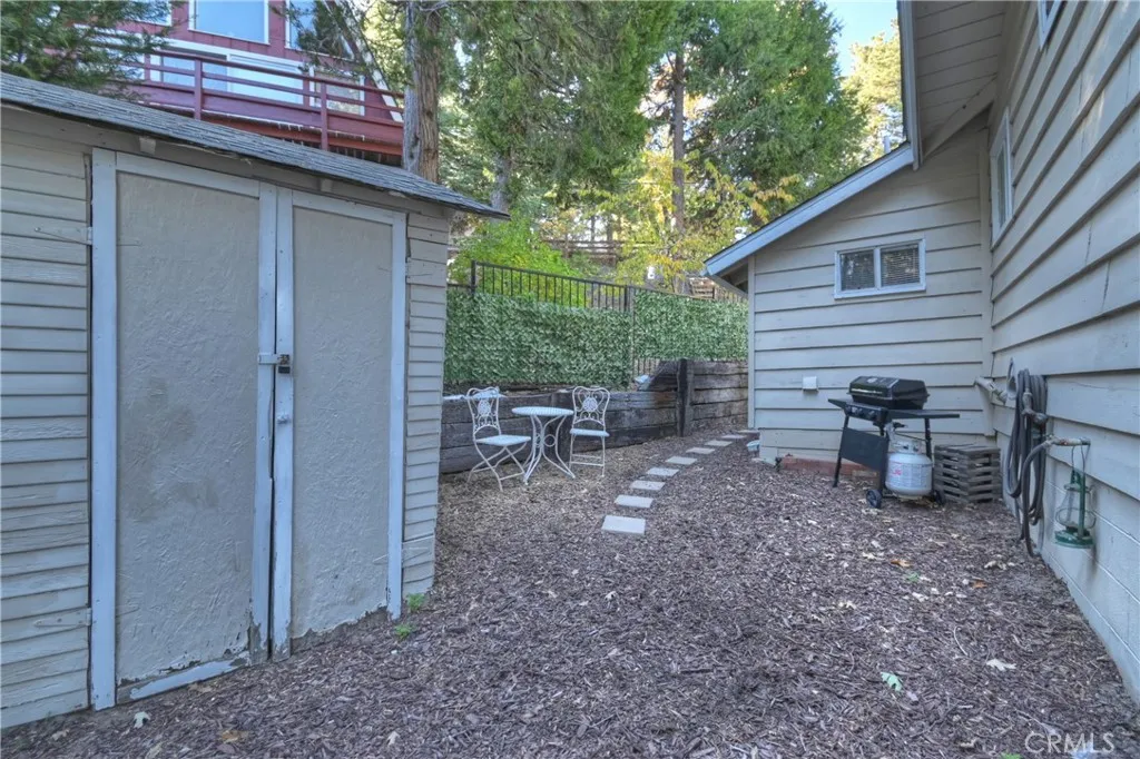 31162 All View, Running Springs, California 92382 home-pic-38