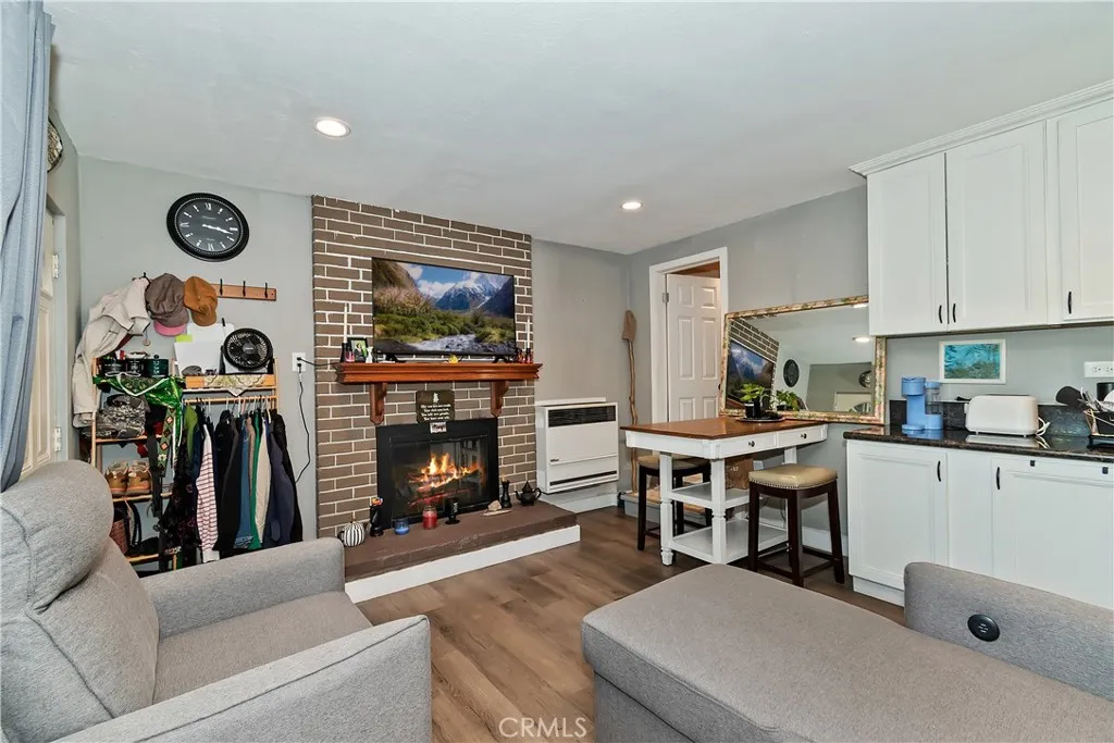 31162 All View, Running Springs, California 92382 home-pic-29
