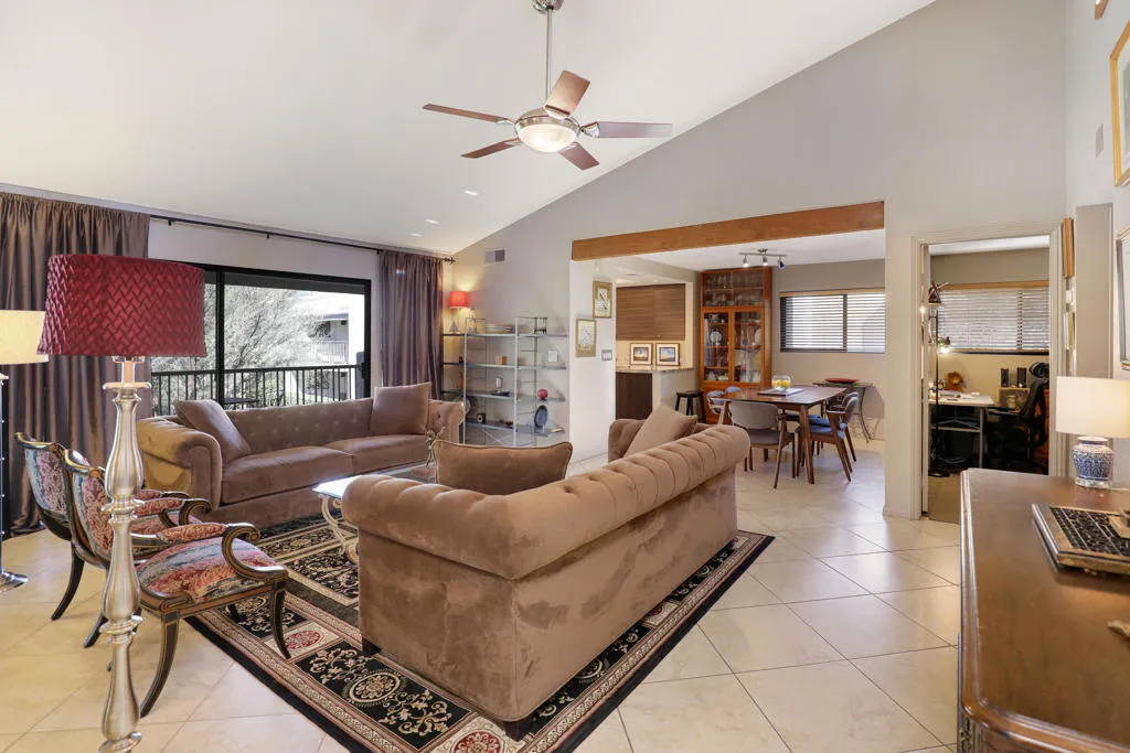 3155 E Ramon Road 802, Palm Springs, California 92264 home-pic-2