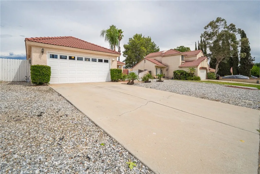 23540 Swan, Moreno Valley, California 92557 home-pic-4