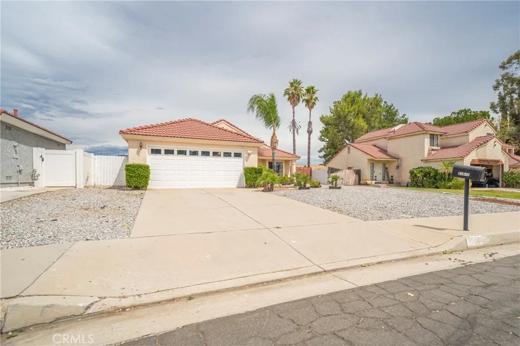 23540 Swan, Moreno Valley, California 92557 home-pic-1