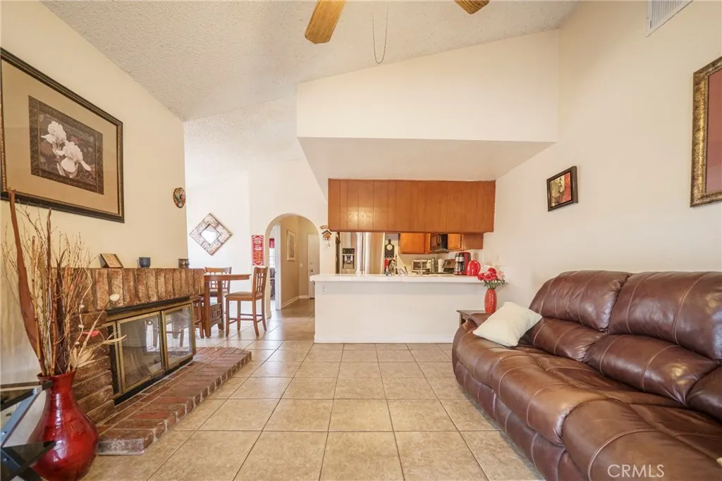 23540 Swan, Moreno Valley, California 92557 home-pic-11
