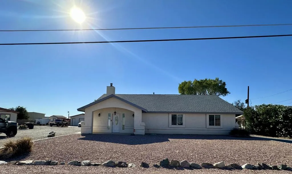 1731 Riviera Drive, Blythe, California 92225 home-pic-0