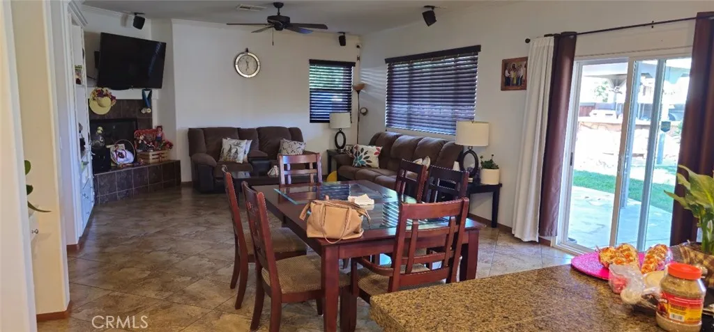 1940 Clemens Place, San Jacinto, California 92583