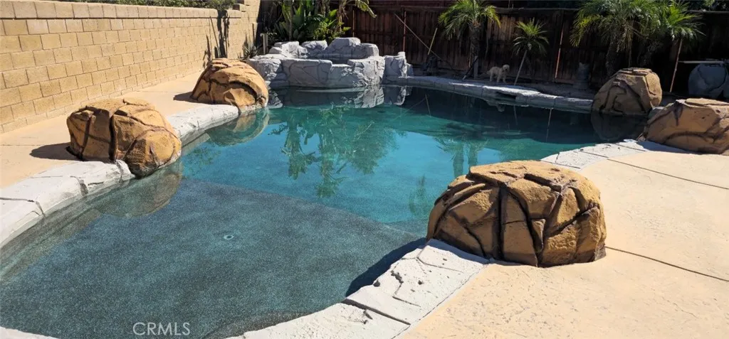 1940 Clemens Place, San Jacinto, California 92583