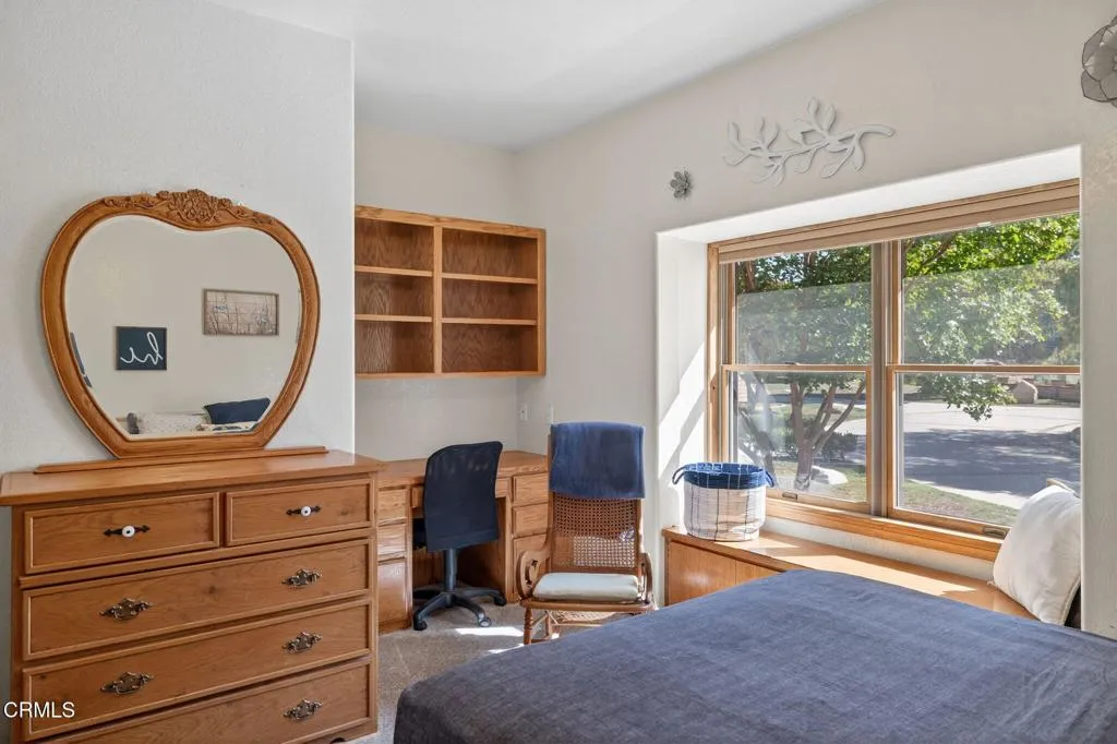 1125 Spring Street, Oak View, California 93022 home-pic-31