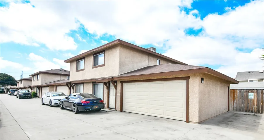 9513 Cedar St, Bellflower, California 90706