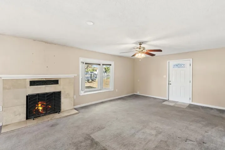 615 10th St, Ramona, California 92065