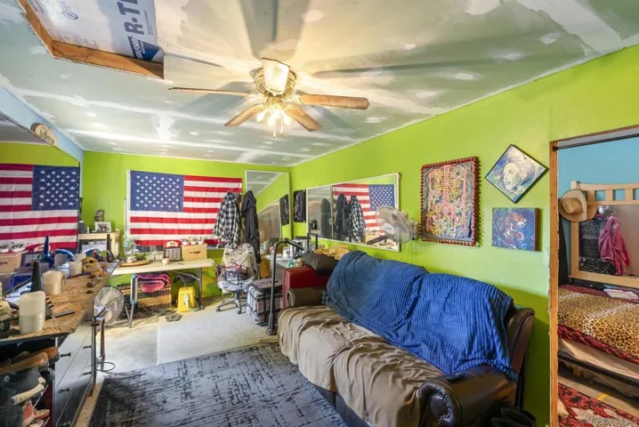 615 10th St, Ramona, California 92065