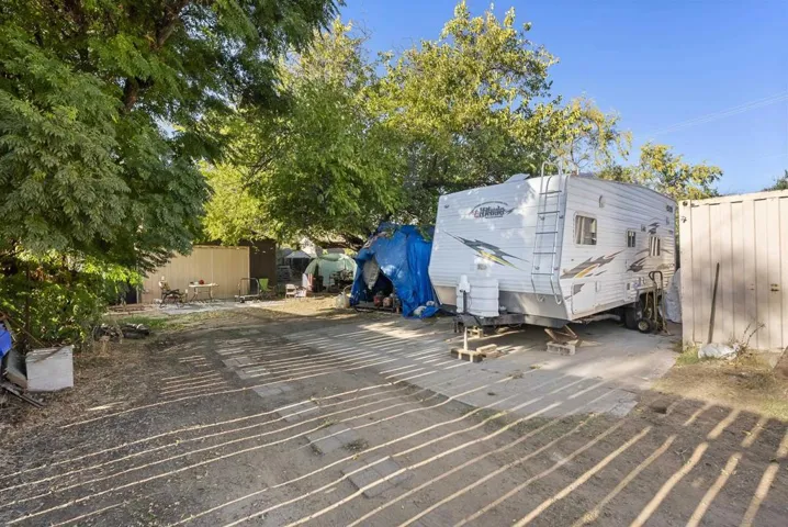 615 10th St, Ramona, California 92065