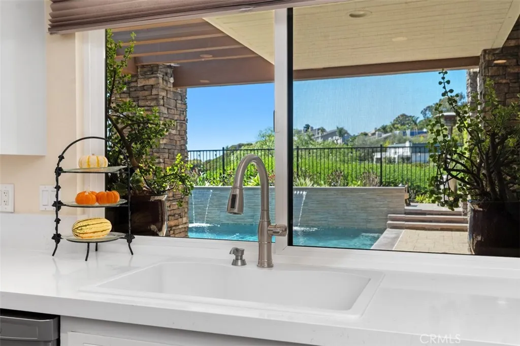 33471 Calle Miramar, San Juan Capistrano, California 92675 home-pic-13