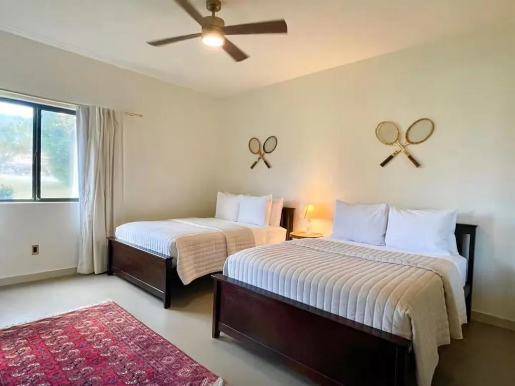 28621 E Portales Drive, Cathedral City, California 92234 home-pic-2
