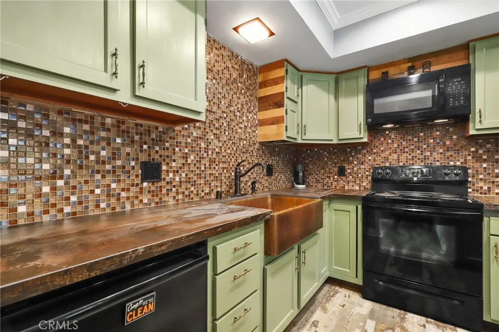 1521 S Pomona Avenue A17, Fullerton, California 92832 home-pic-8