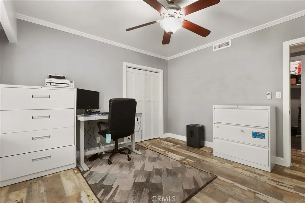 1521 S Pomona Avenue A17, Fullerton, California 92832 home-pic-12