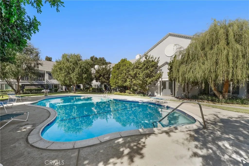 1521 S Pomona Avenue A17, Fullerton, California 92832 home-pic-30