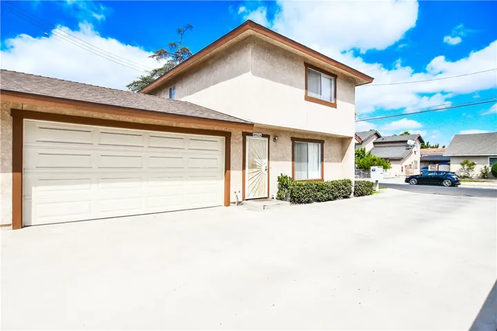 9112 Cedar St, Bellflower, California 90706