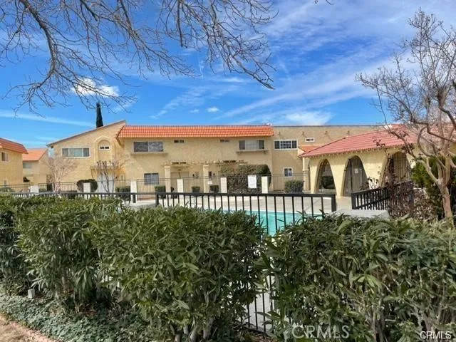 43627 Stanridge, Lancaster, California 93535 home-pic-0