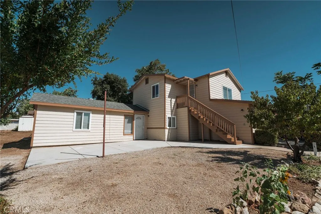 35372 Avenue E, Yucaipa, California 92399 home-pic-2