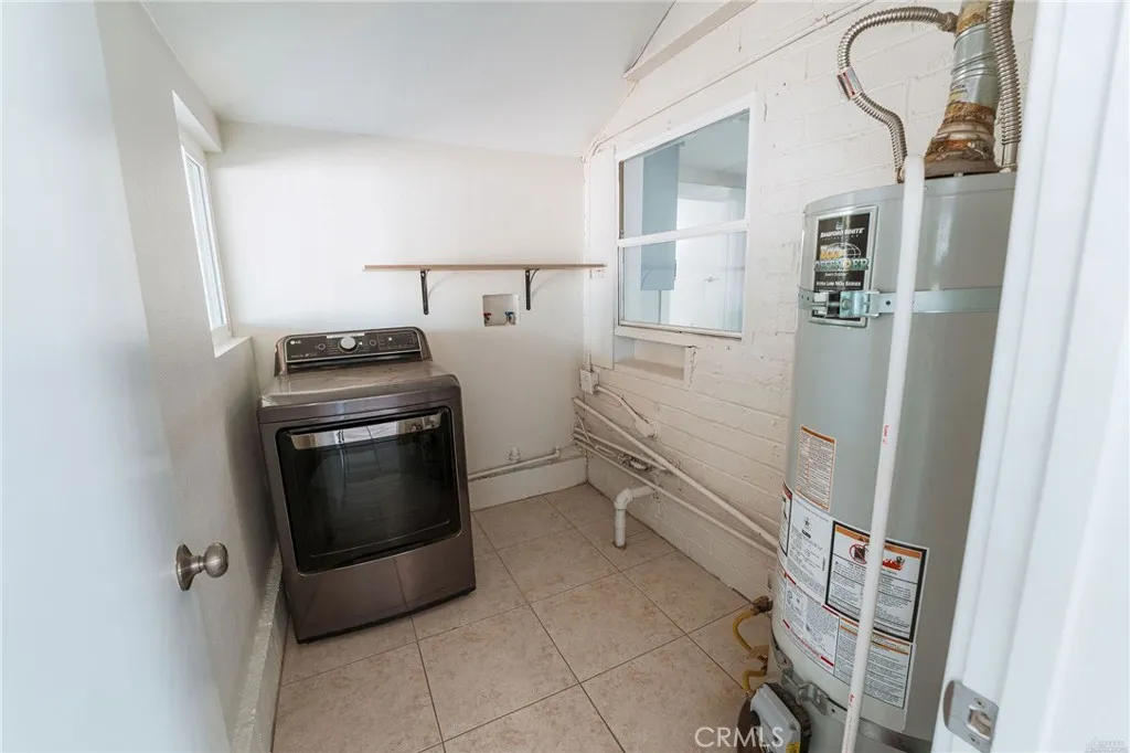 35372 Avenue E, Yucaipa, California 92399 home-pic-16