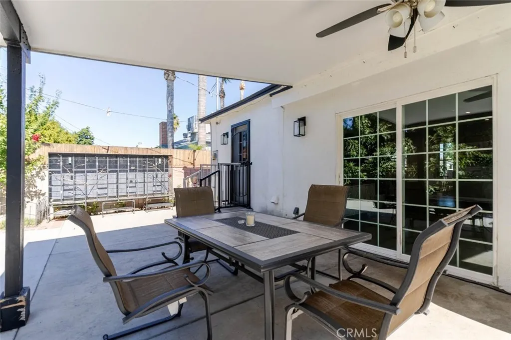 6659 Shirley Avenue, Reseda, California 91335 home-pic-25
