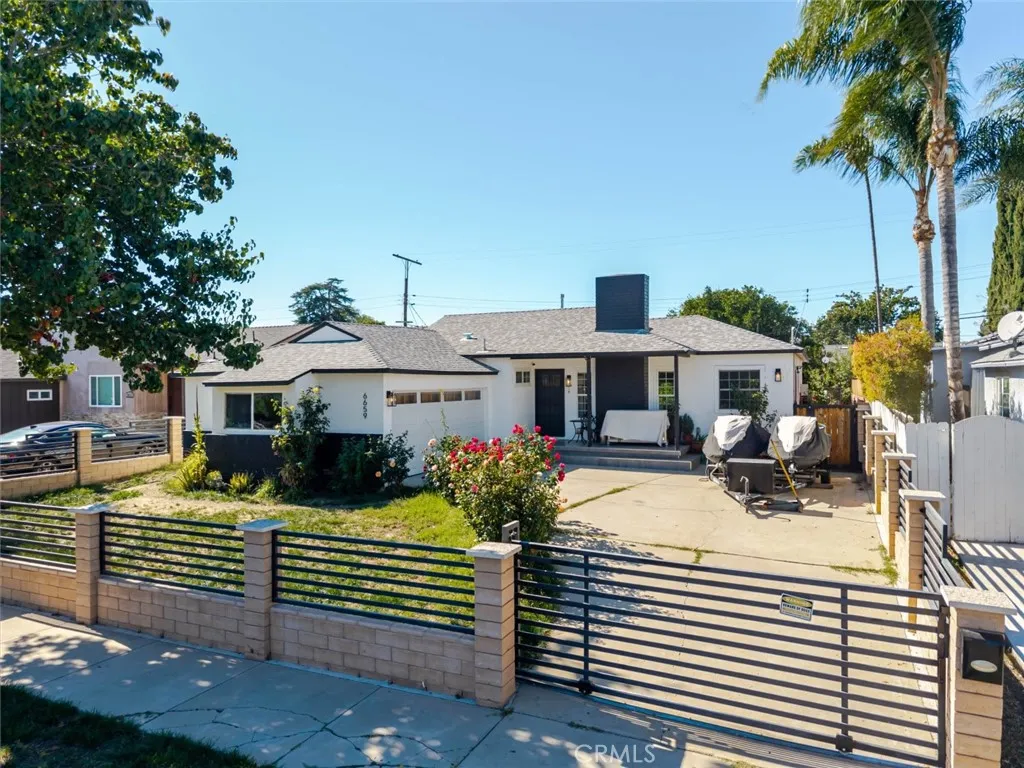 6659 Shirley Avenue, Reseda, California 91335 home-pic-0