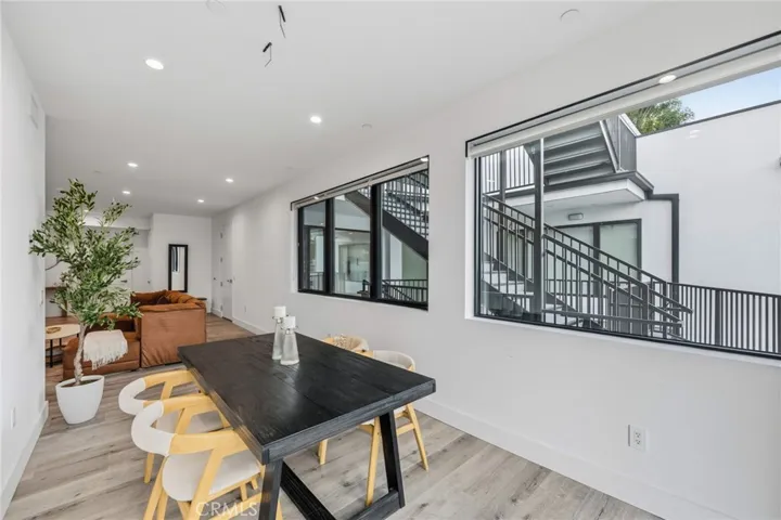 3910 Kentucky, Los Angeles, California 90068