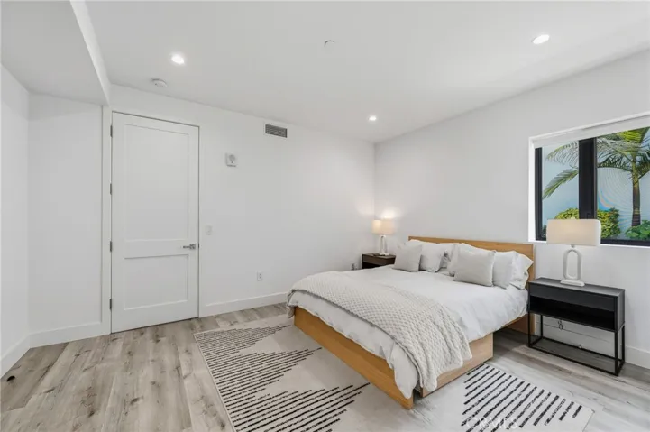 3910 Kentucky, Los Angeles, California 90068