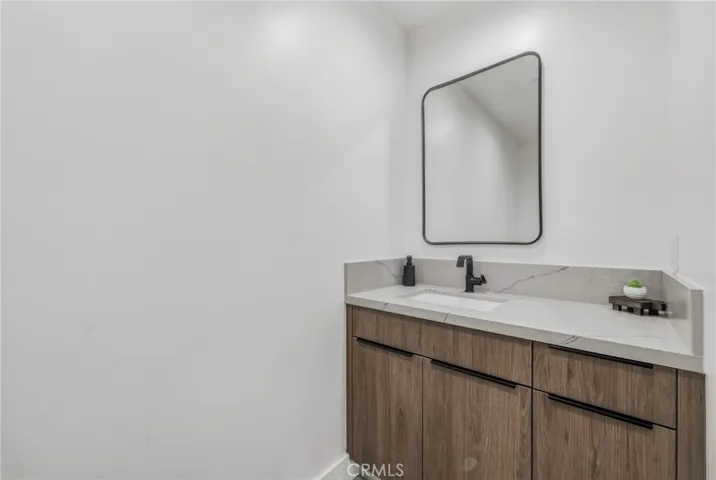 3910 Kentucky, Los Angeles, California 90068