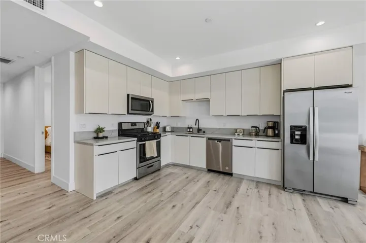 3910 Kentucky, Los Angeles, California 90068