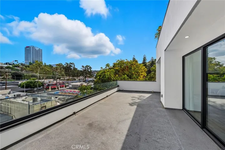 3910 Kentucky, Los Angeles, California 90068