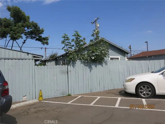 12001 Carson, Hawaiian Gardens, California 90716 — photo 4