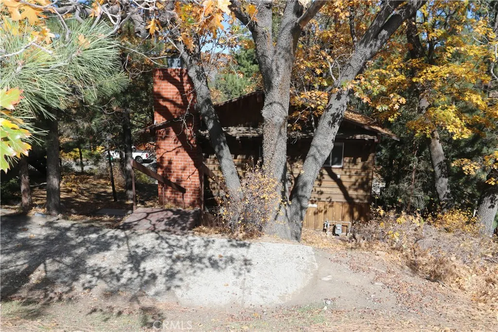 1120 Villa Grove, Big Bear Lake, California 92315 home-pic-14