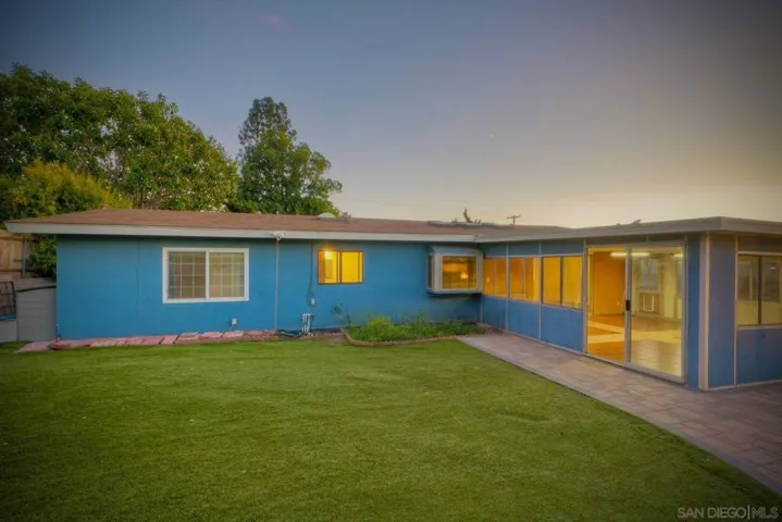 10226 Ramona Dr, San Diego, California 91977