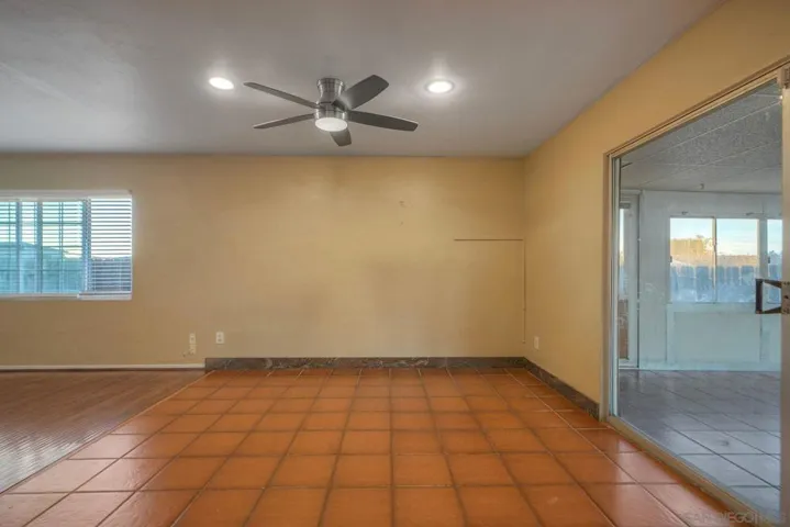 10226 Ramona Dr, San Diego, California 91977