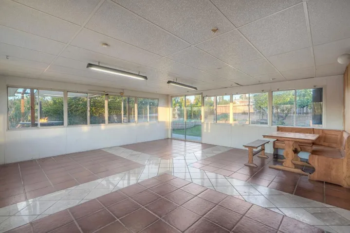 10226 Ramona Dr, San Diego, California 91977