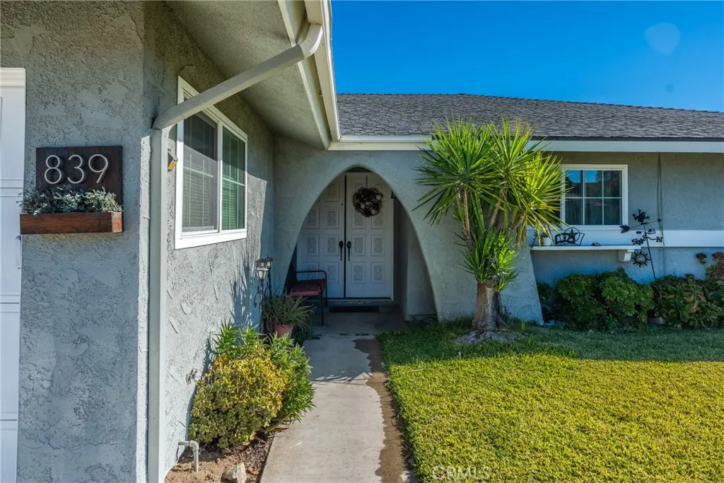 839 S Aspen, Bloomington, California 92316 home-pic-3