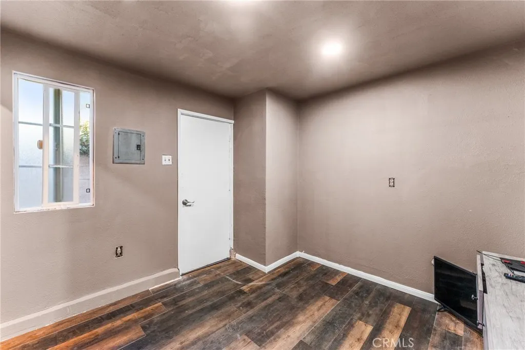 839 S Aspen, Bloomington, California 92316 home-pic-25