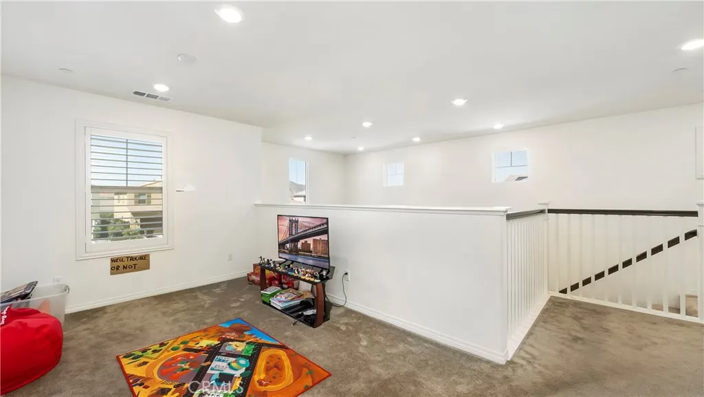 29812 Olympic, Menifee, California 92585 home-pic-11