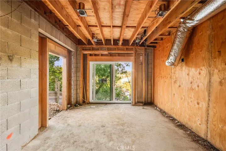 Downstairs sitting area/family room