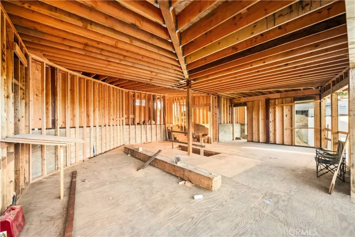 Living/dining/kitchen