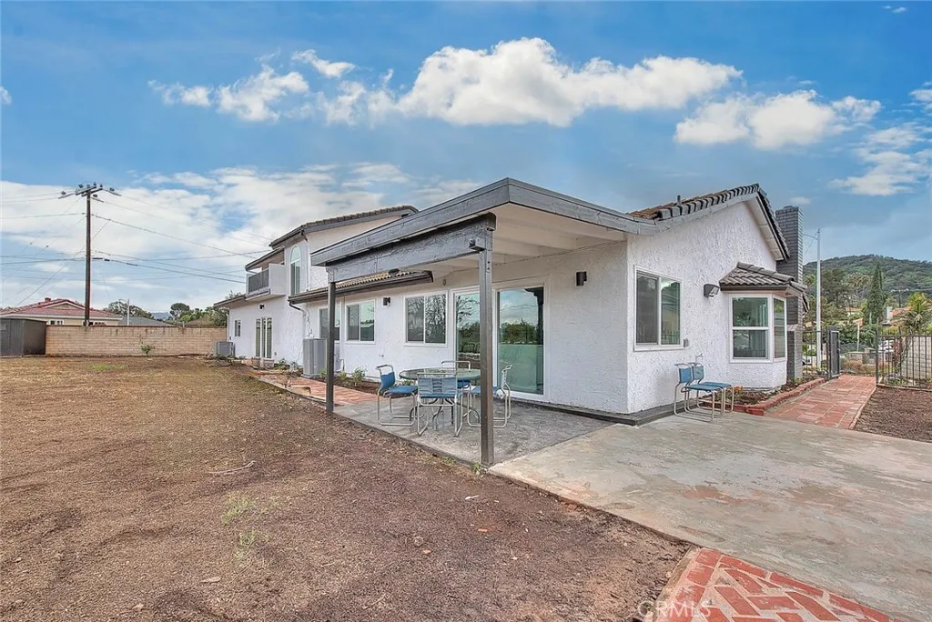 1502 Hedgepath, Hacienda Heights, California 91745 home-pic-38