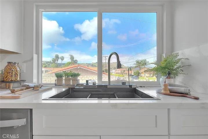 1502 Hedgepath, Hacienda Heights, California 91745
