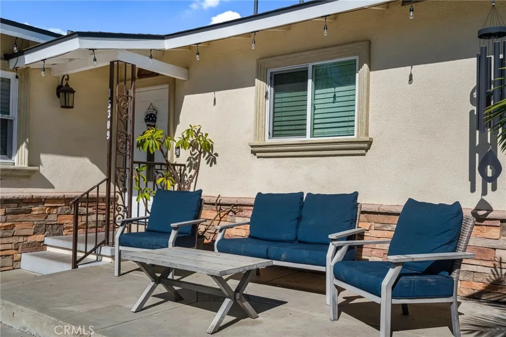 15309 Jenkins Drive, Whittier, California 90604 home-pic-2