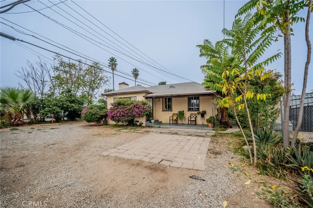 13512 Blvd Arrow, Fontana, California 92335 home-pic-1