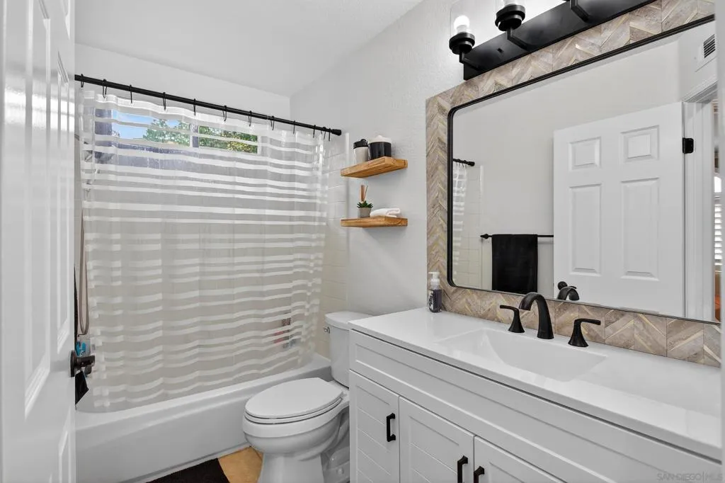 5 San Sebastian, Rancho Santa Margarita, California 92688 home-pic-24