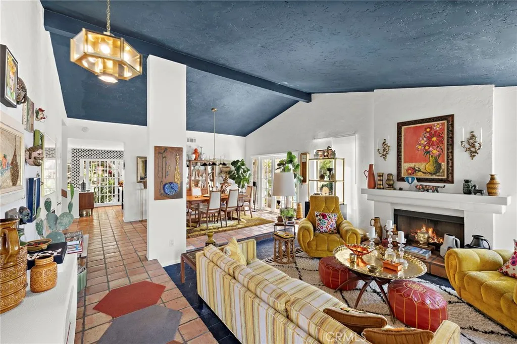 25962 Ernestine Court, Laguna Hills, California 92653 home-pic-7