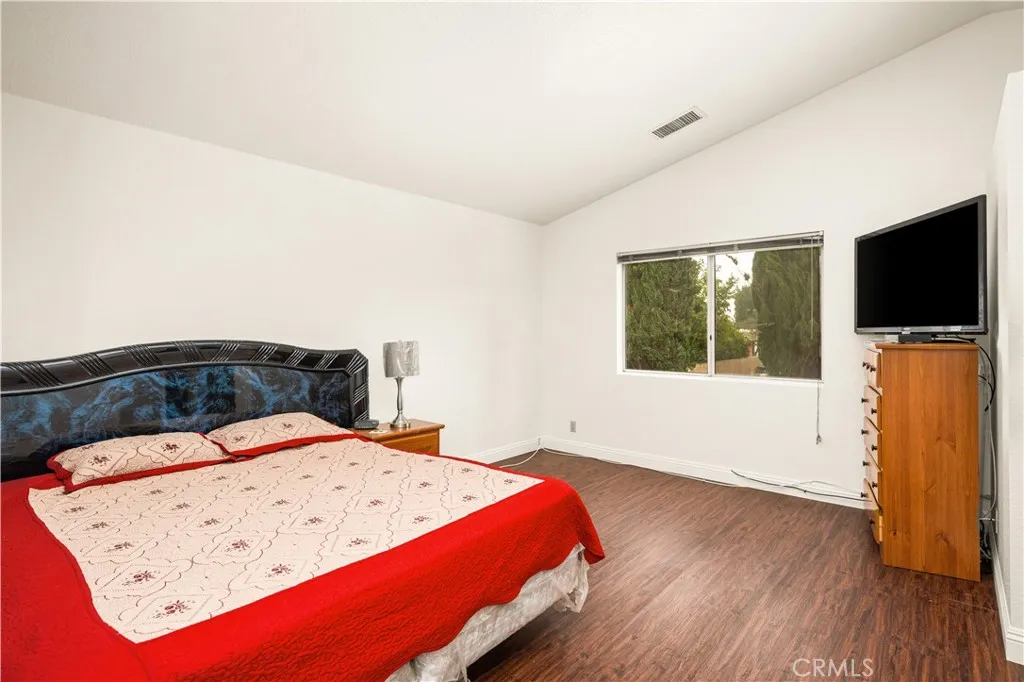 3267 Tyler, Riverside, California 92503 home-pic-18