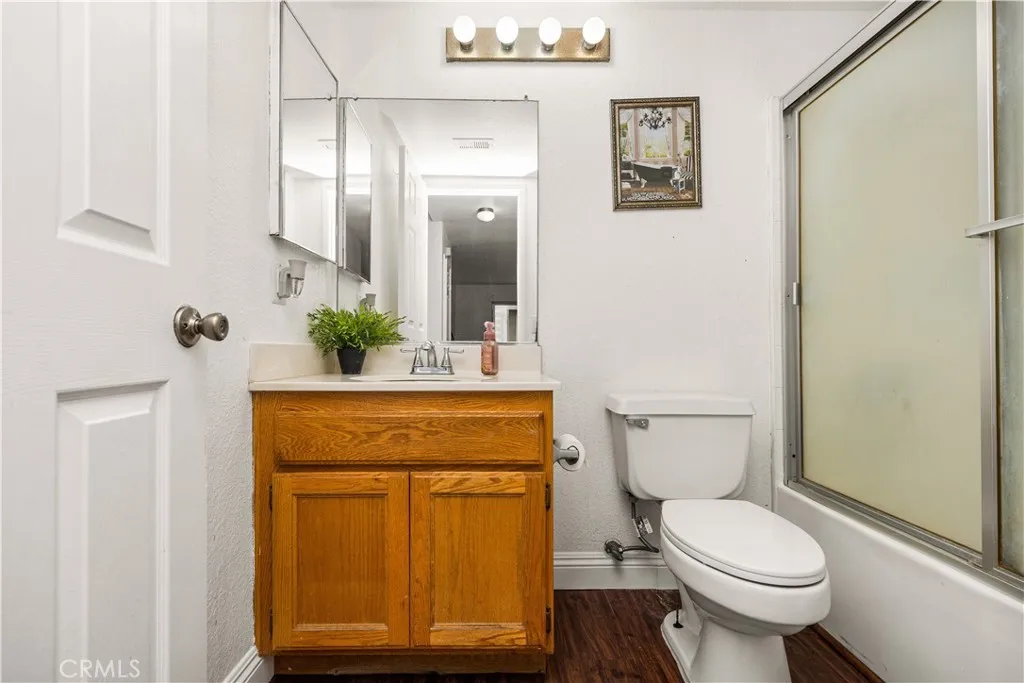 3267 Tyler, Riverside, California 92503 home-pic-17