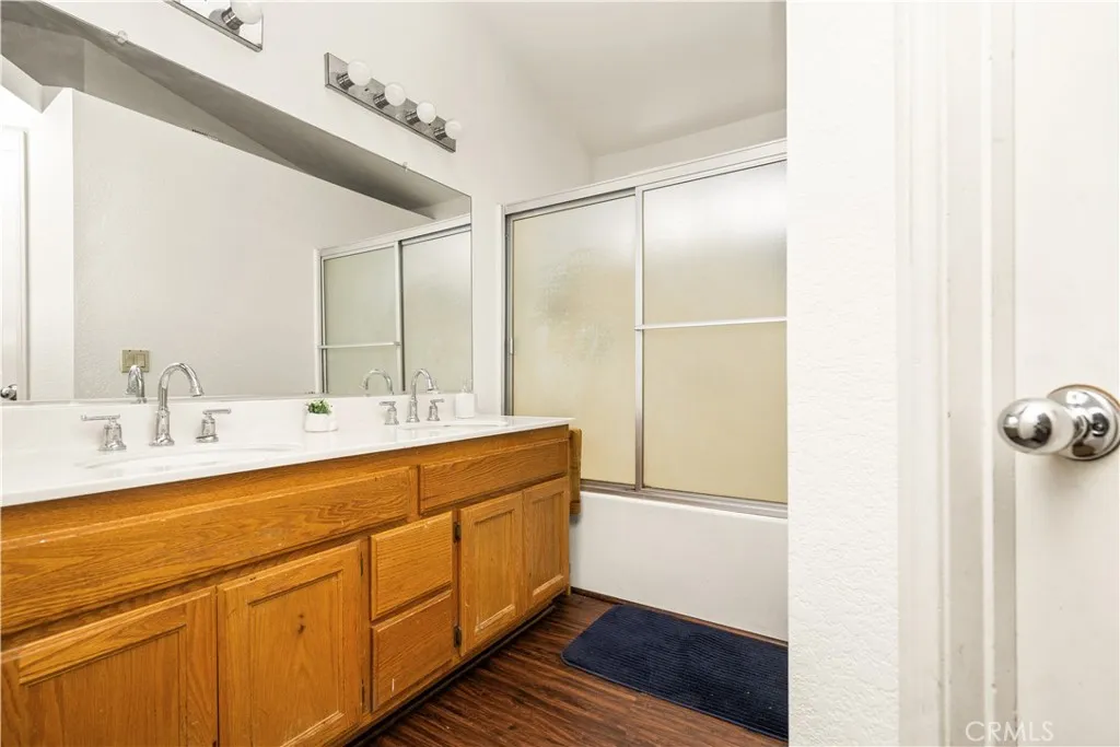 3267 Tyler, Riverside, California 92503 home-pic-22